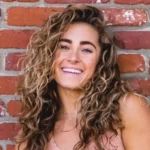 Who is Demi Bagby - San Diego CrossFit athlete and social media star doing calisthenics workout